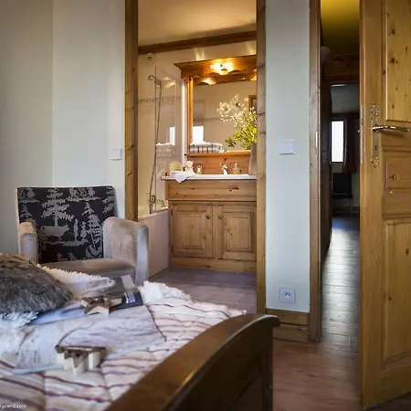 Le Chalet Du Vallon 3*